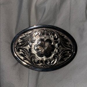 belt buckle
